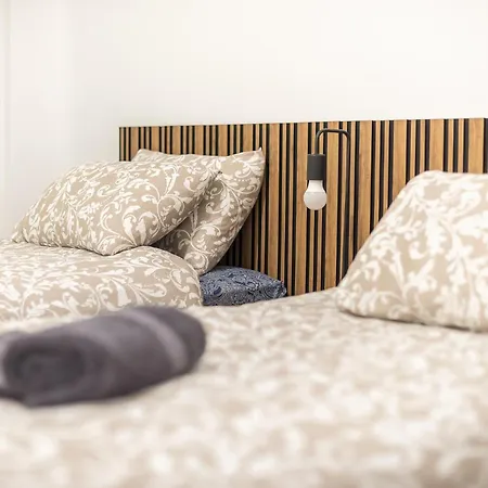 Stylish Luxury At Ampelokipi Metro Station Appartement Athene
